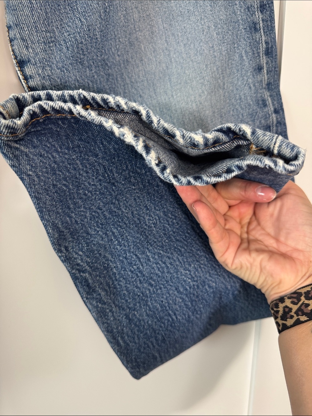 Levi's Womens 501 Vintage Straight-Leg Classic Indigo Denim Jeans Sz 28 - Picture 7 of 8